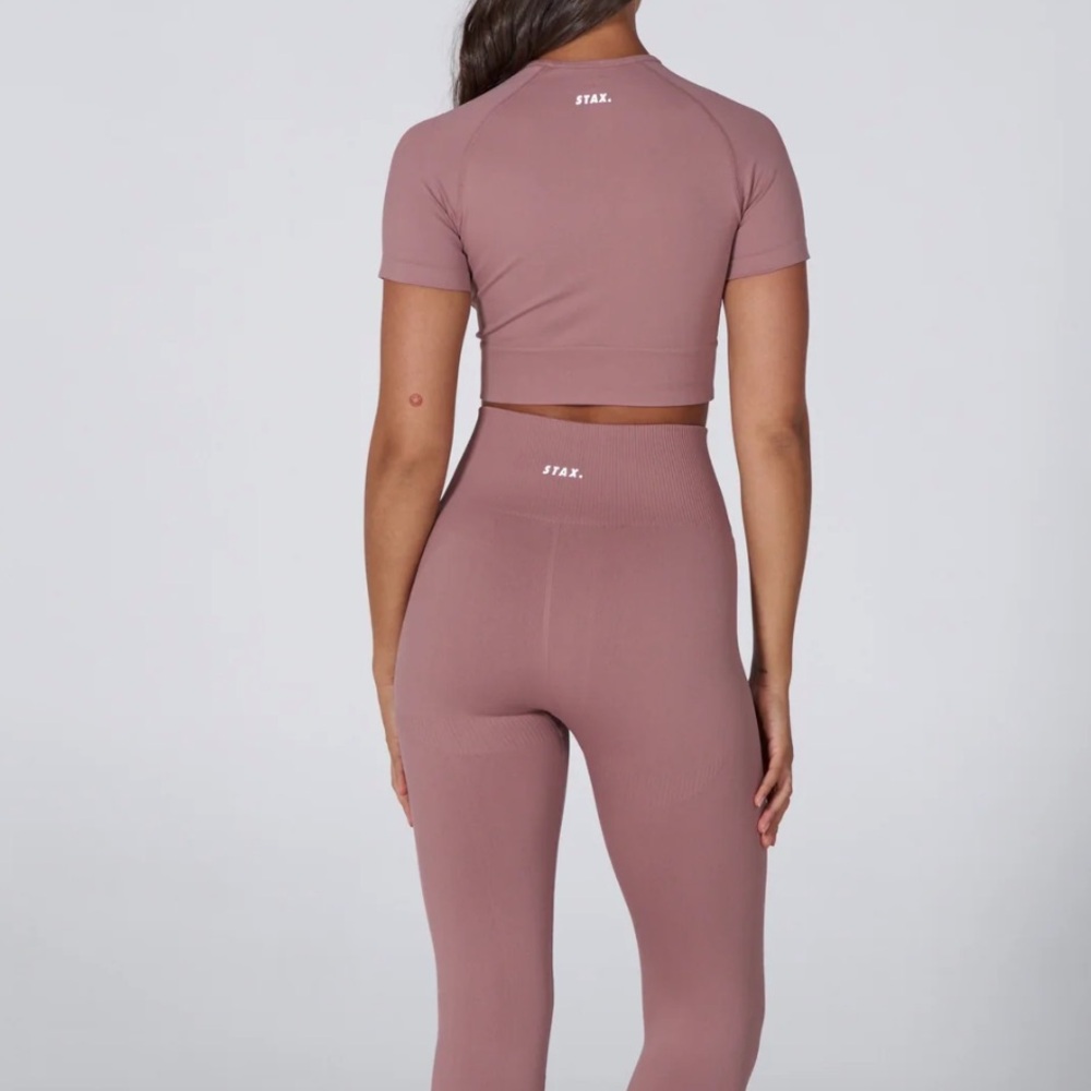 STAX SET OLIVE ACTIVEWEAR SET - Picture 4 of 13